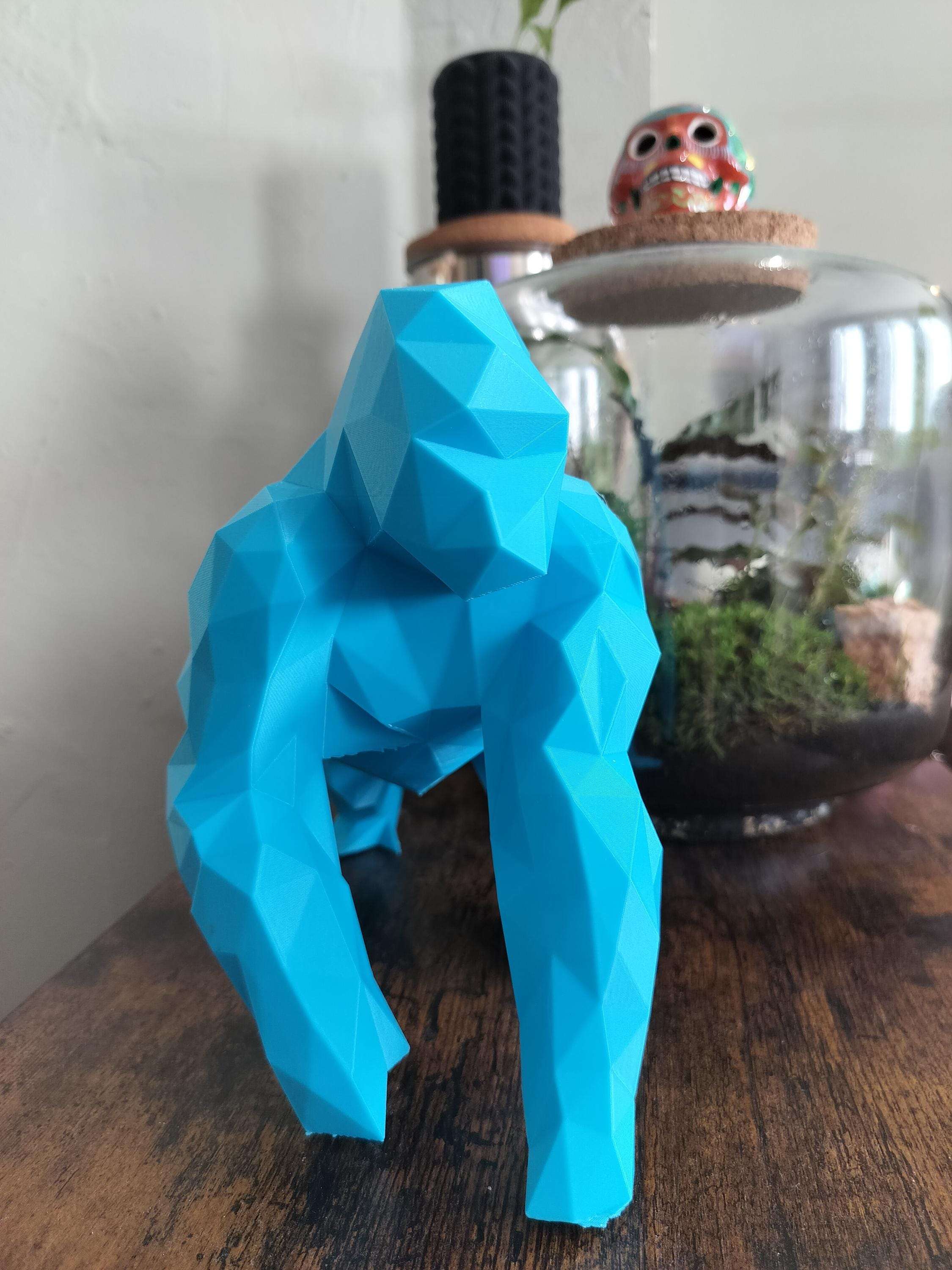 Statue Gorille Low Poly - Sculpture Origami 3D - Déco Moderne Animalière Design