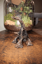 Tour Eiffel Post-Apocalyptique 3D - Figurine Peinte Main - Déco Geek Gaming