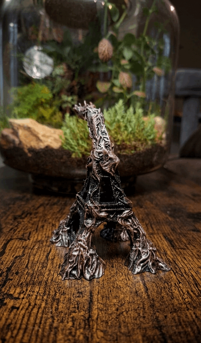 Tour Eiffel Post-Apocalyptique 3D - Figurine Peinte Main - Déco Geek Gaming