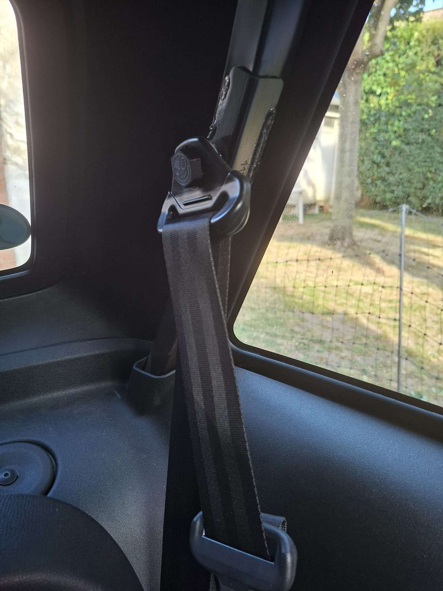 Cache écrou ceinture Citroën AMI – Édition Pop Culture