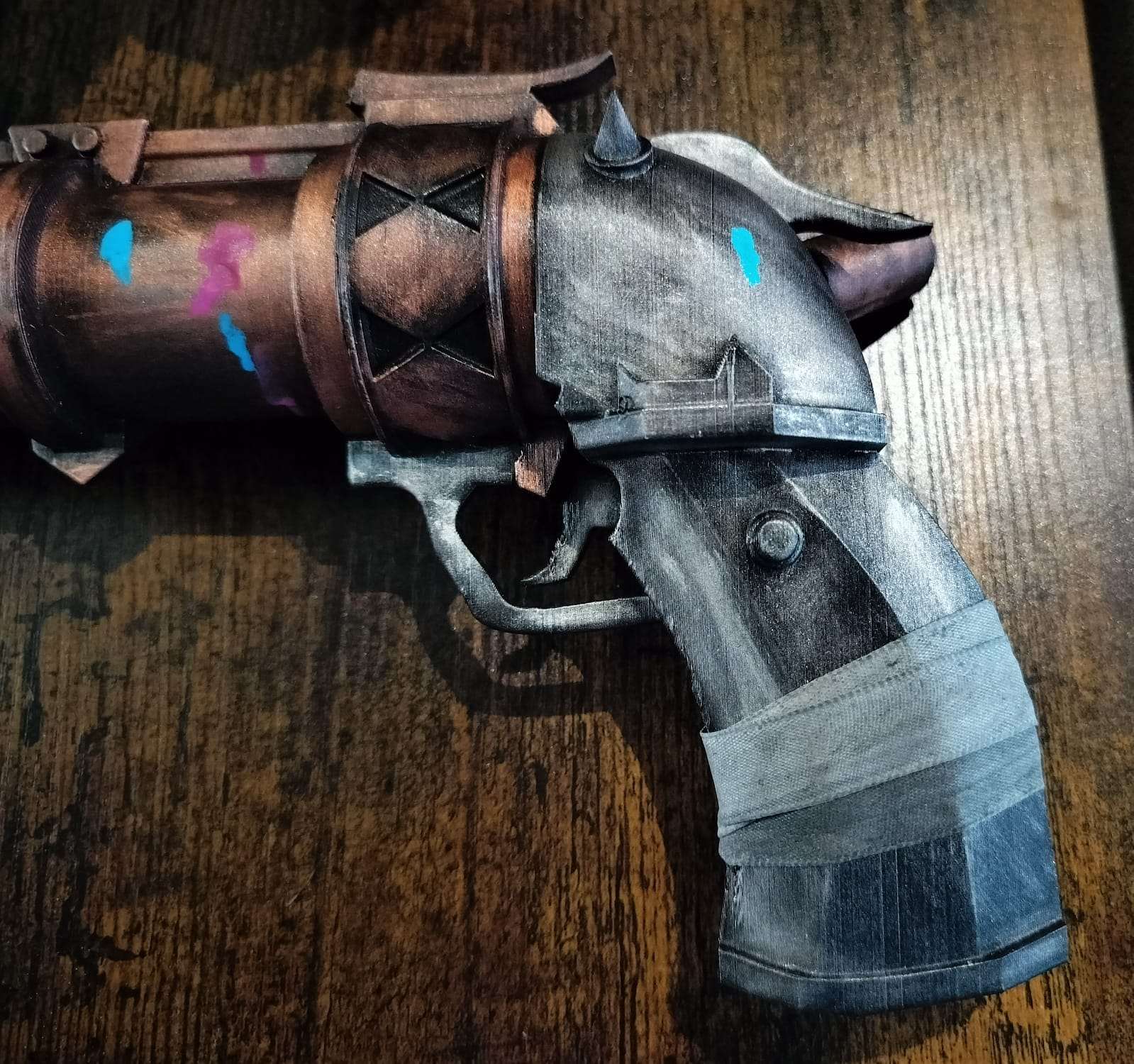 Zapper de Jinx - Arcane Cosplay Peint à la Main