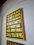 Plaque Humour "Adults Prohibited" - Déco Chambre Ado - Panneau 3D Jaune-Noir