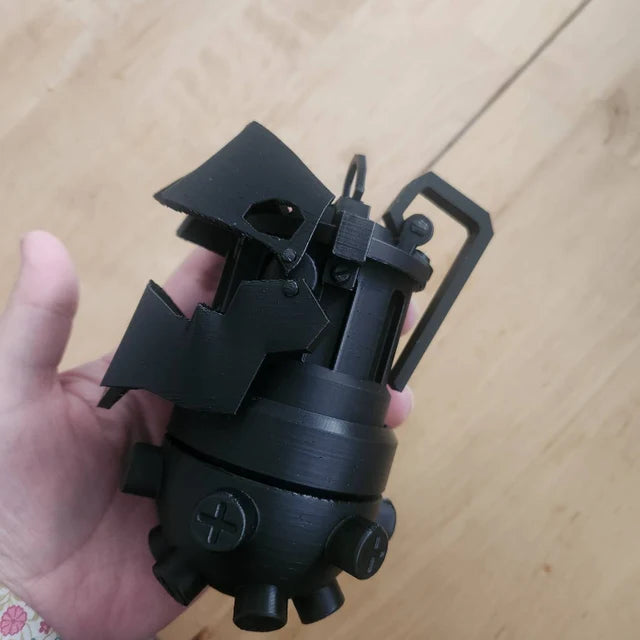 Grenade Chomper de Jinx - Arcane Cosplay